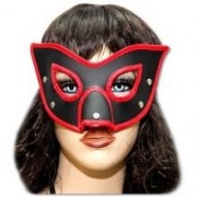 Маски из кожи